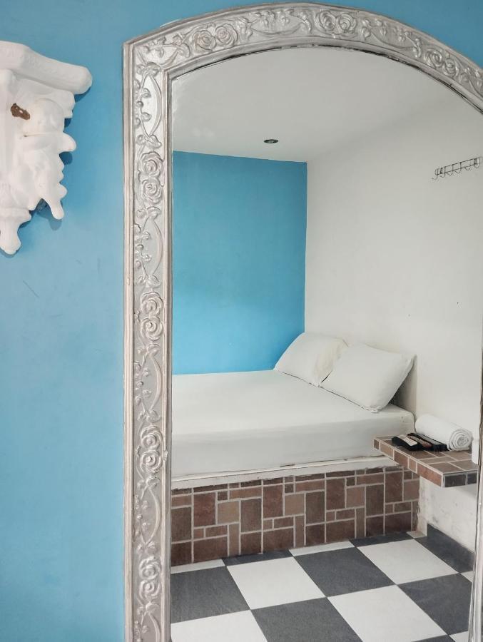 Principe Azul Motel ปูแอร์โตโคลอมเบีย ภายนอก รูปภาพ